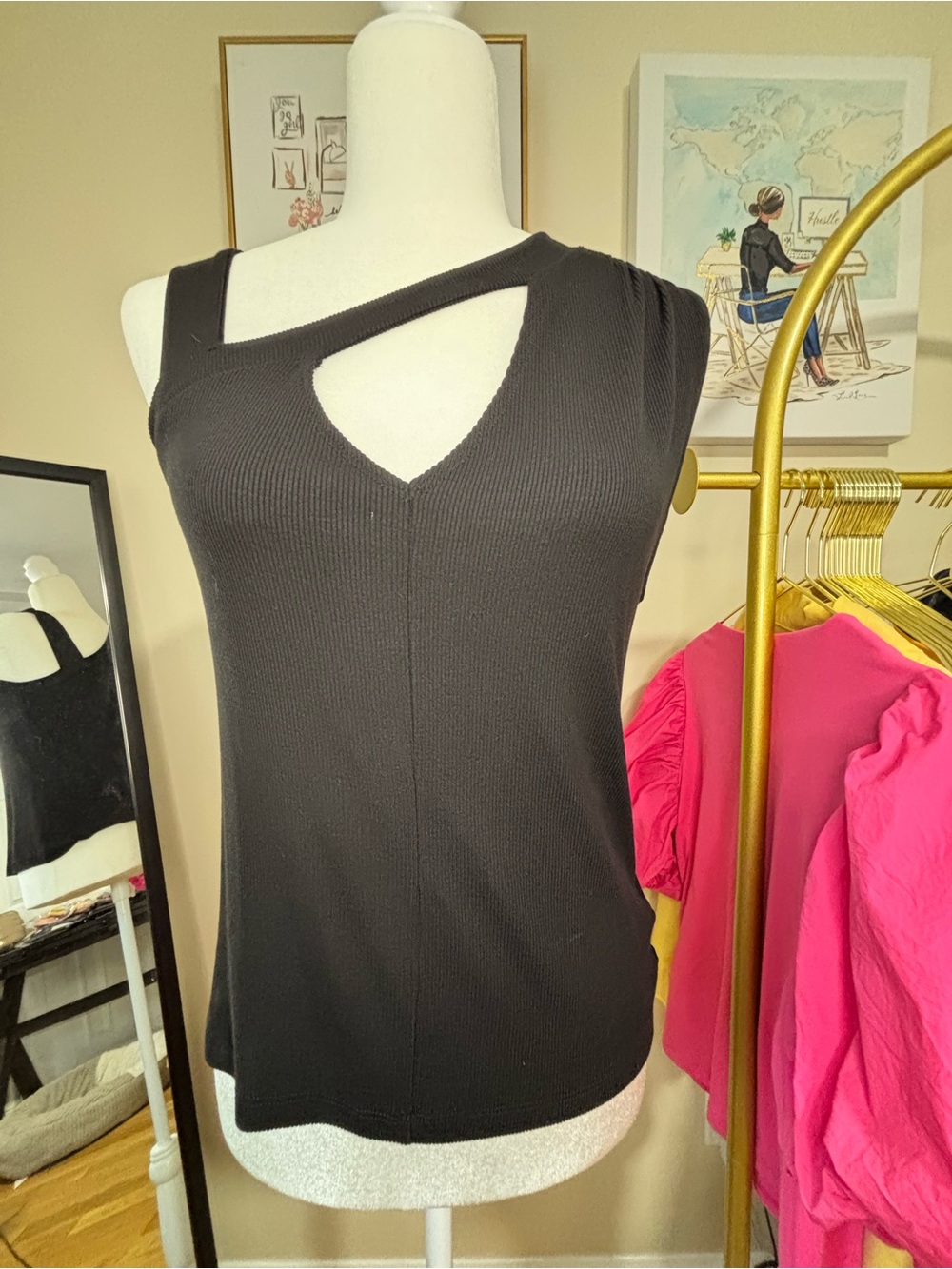 LNA Women's Black Asymmetric Cutout Tank Top size Small